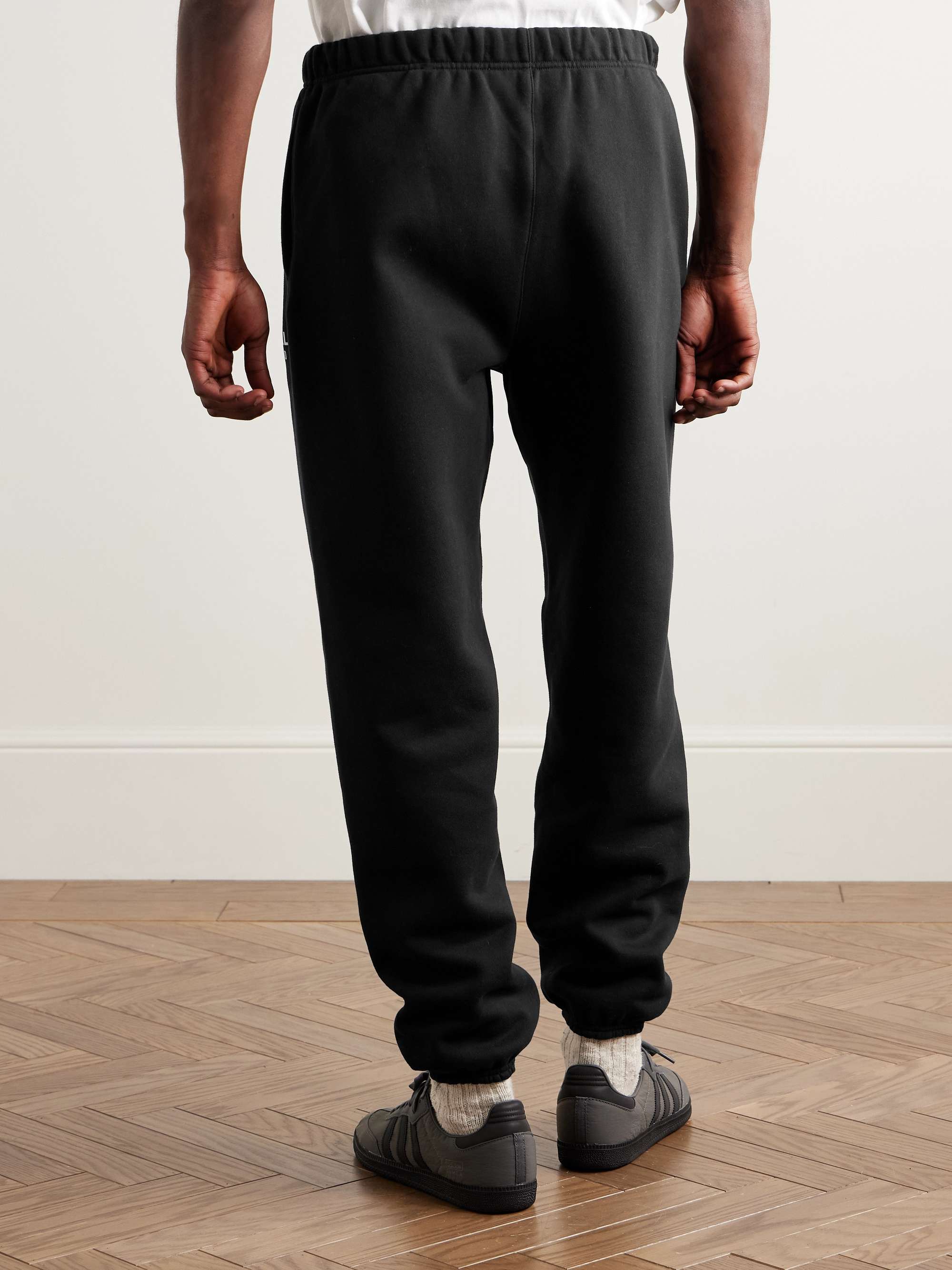 FEAR OF GOD ESSENTIALS 