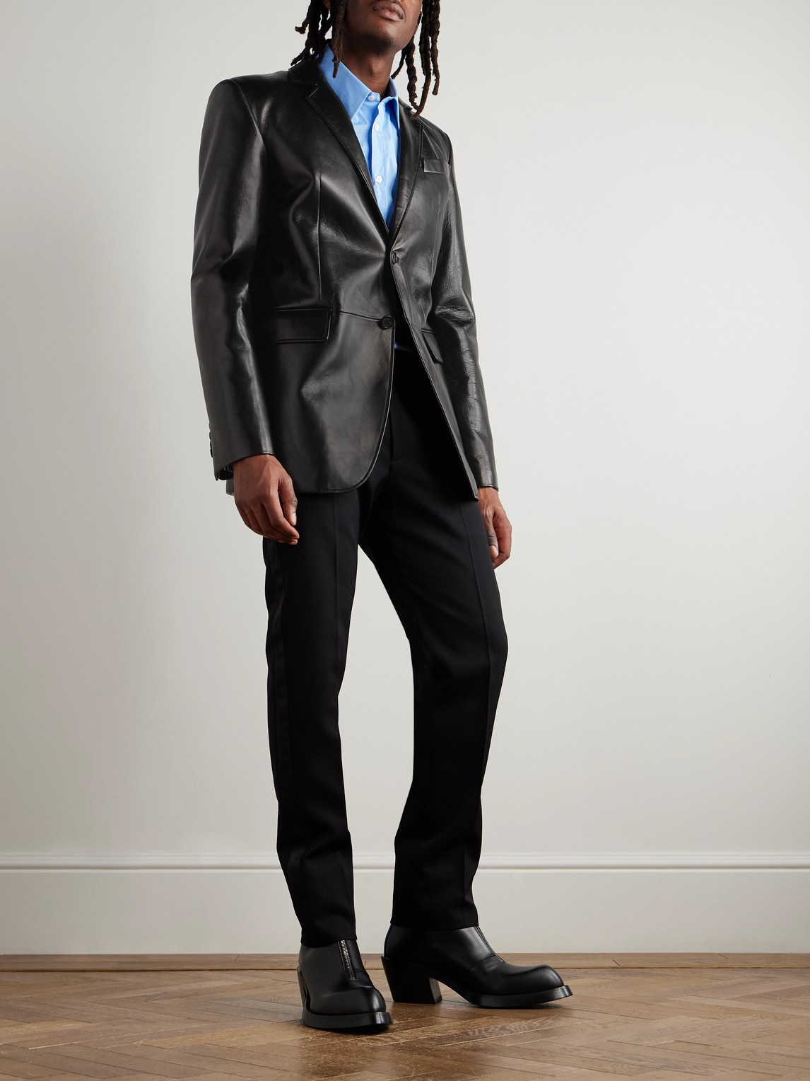 Alexander Mcqueen Leather Blazer In Black