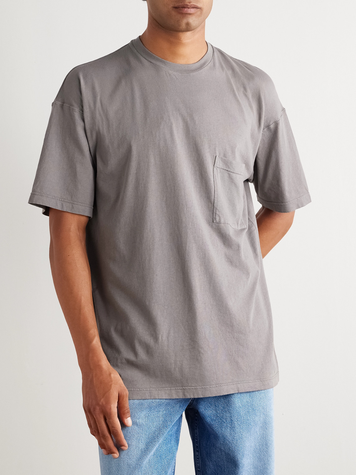 The Row Taupe Niels T-shirt In Gray