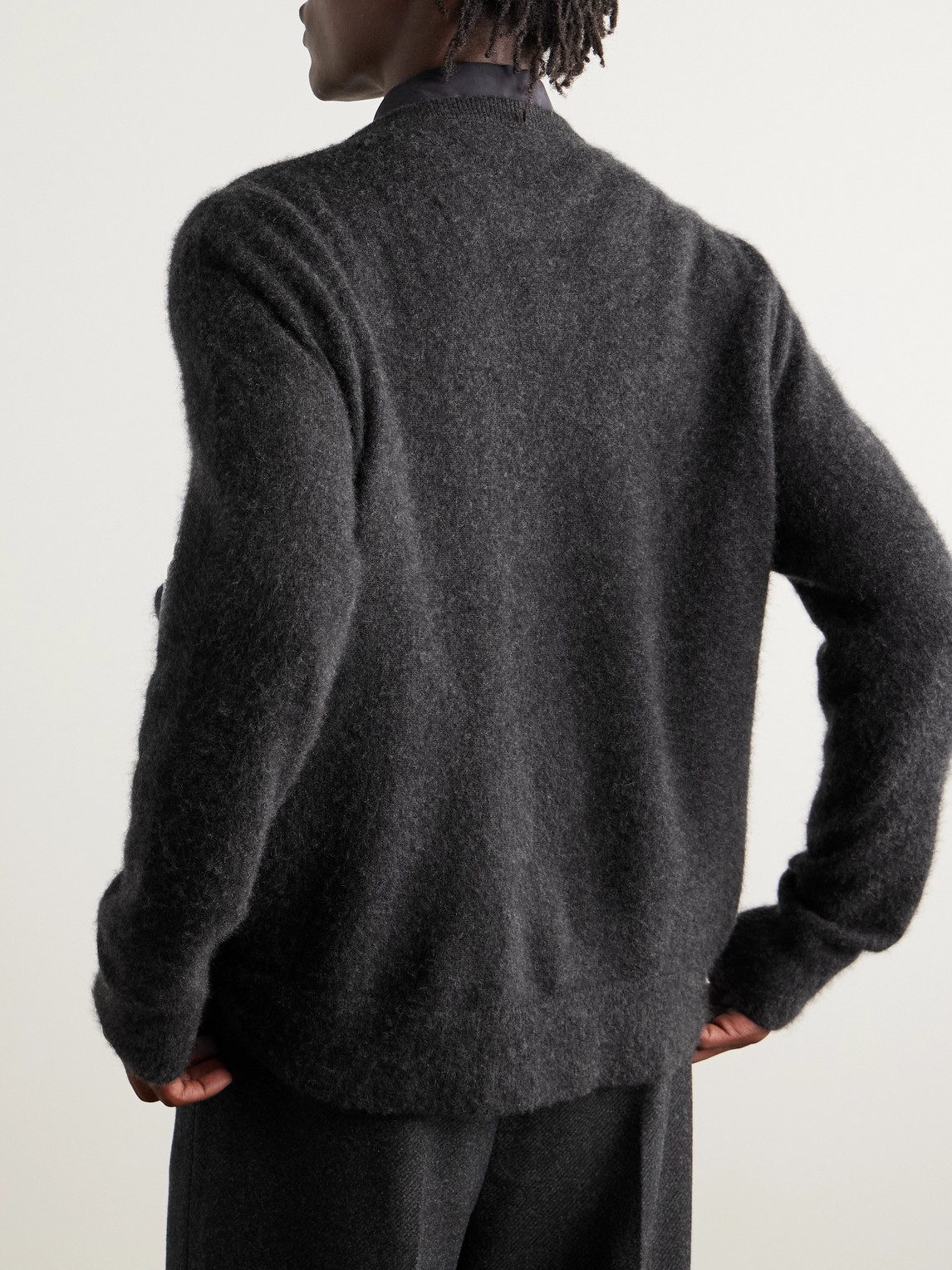 The Row Danube Brushed Cashmere And Silk-blend Cardigan In Gray
