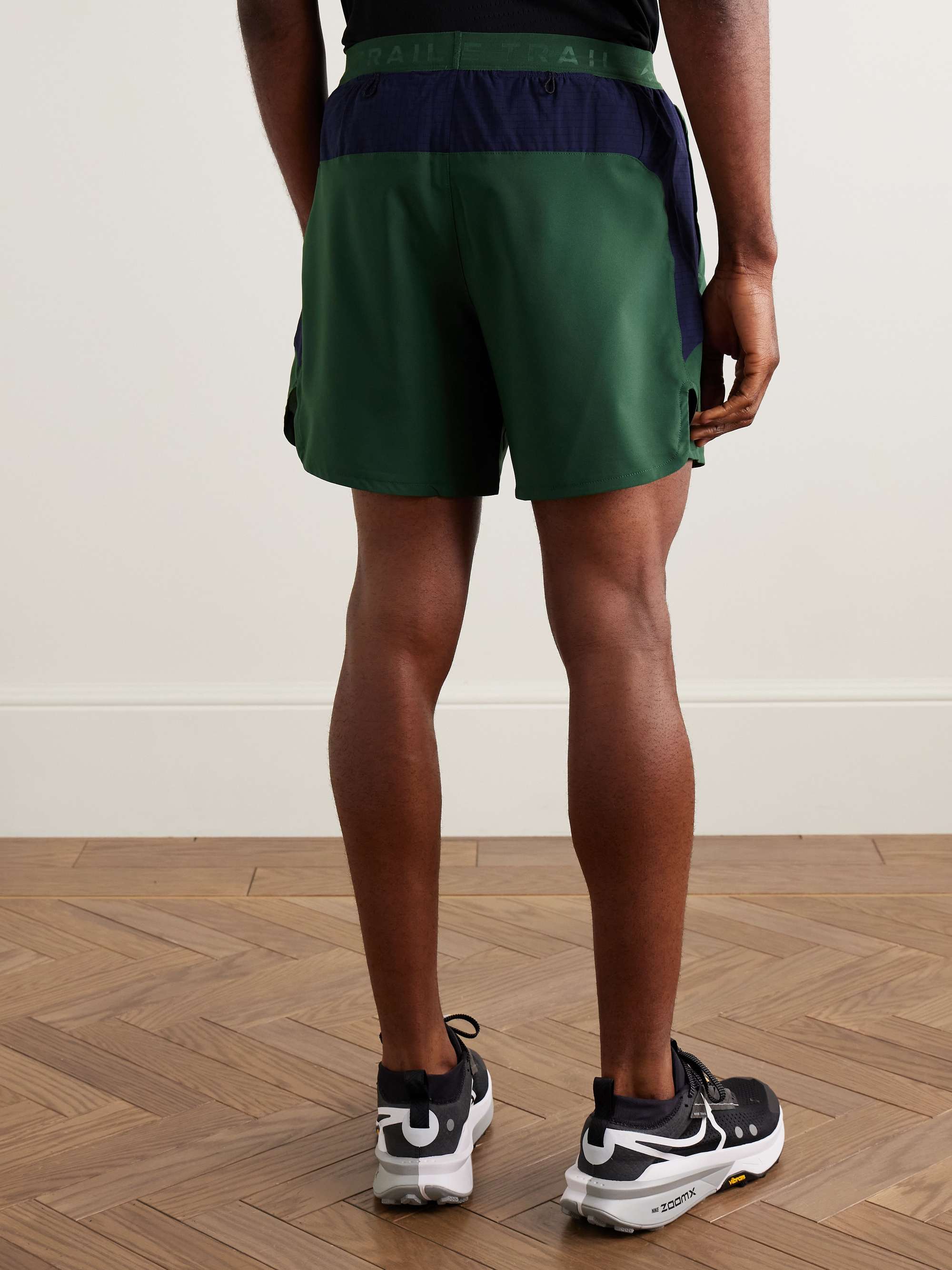 NIKE RUNNING 