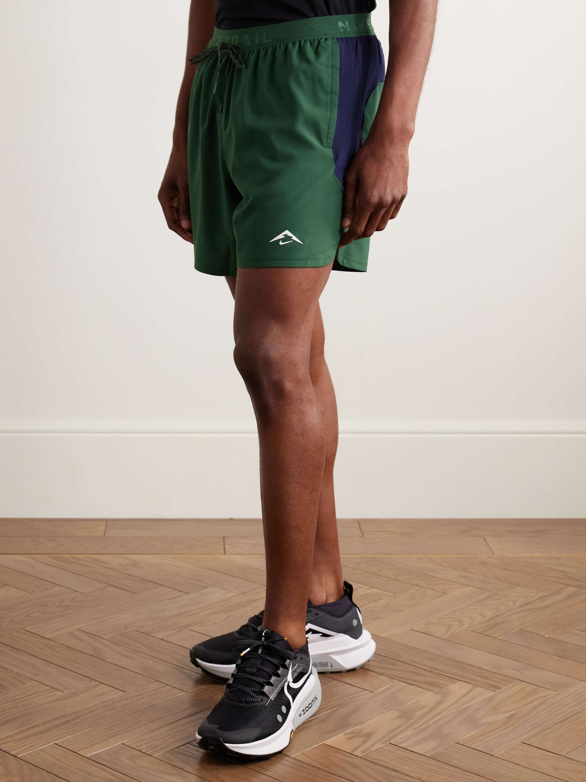 NIKE RUNNING 