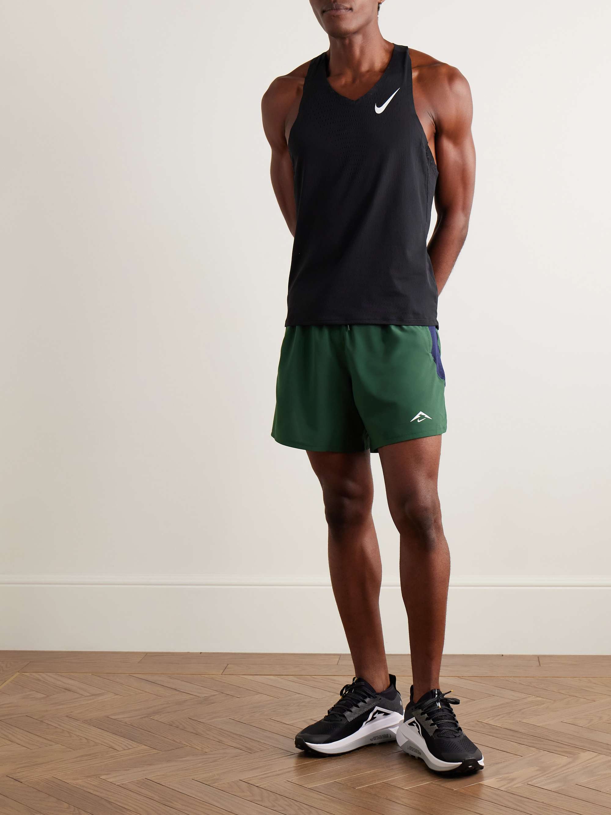 NIKE RUNNING 