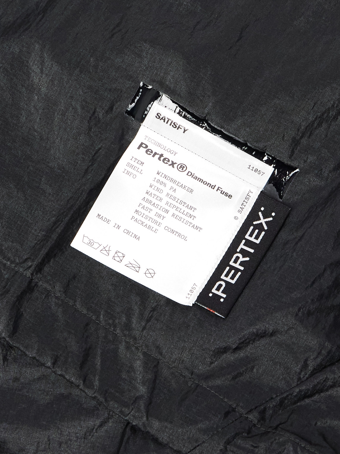  Satisfy - Logo-appliquéd Rippy™ Ripstop-panelled Pertex® Diamond Fuse Hooded Jacket - Men - Black - S 