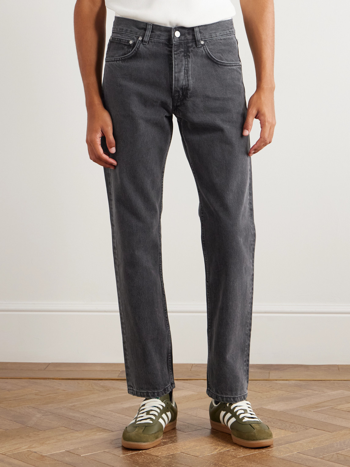Nn07 Sonny 1866 Straight-leg Jeans In Black