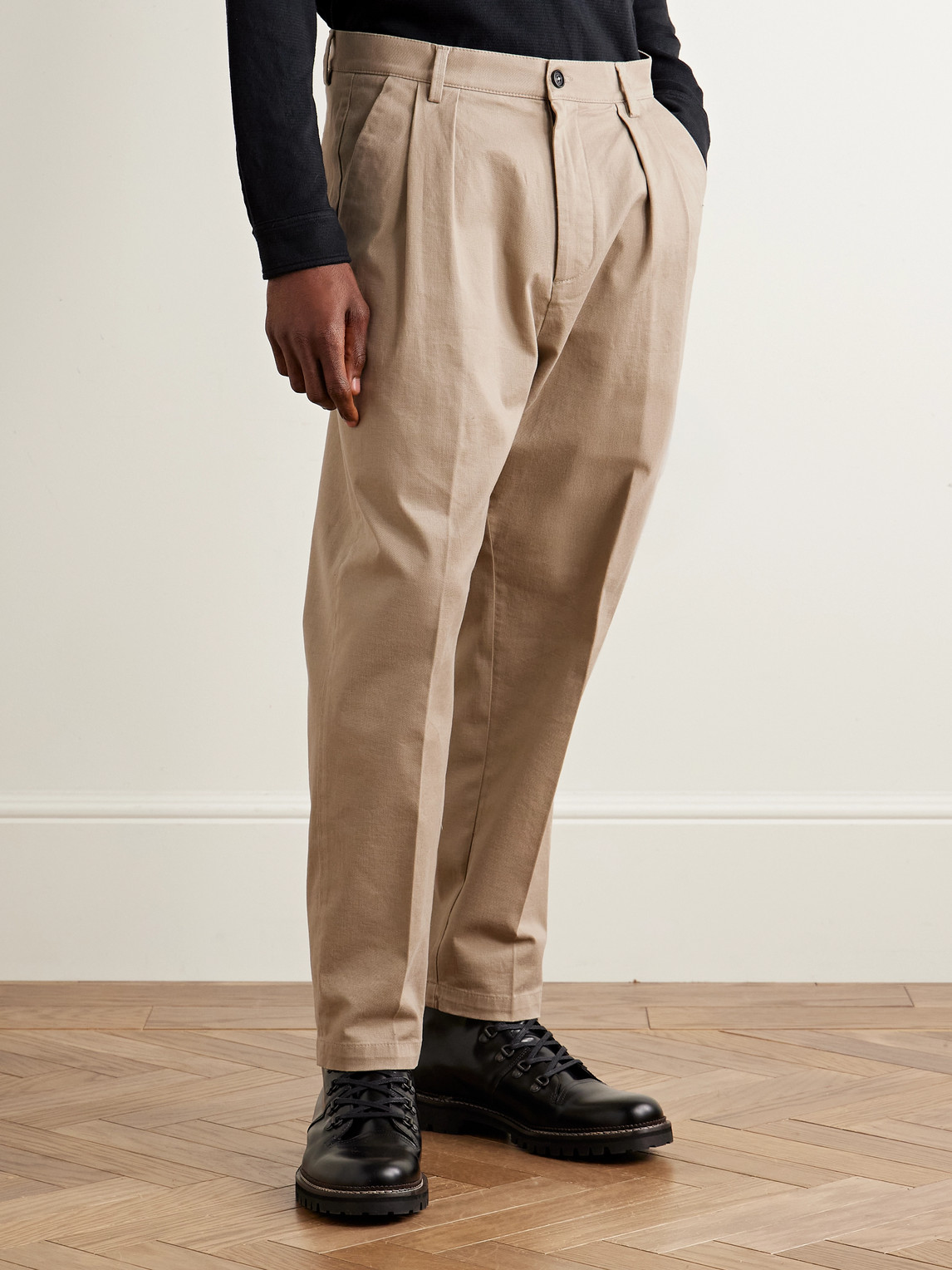 Massimo Alba Stan Tapered Pleated Cotton-twill Trousers In Brown