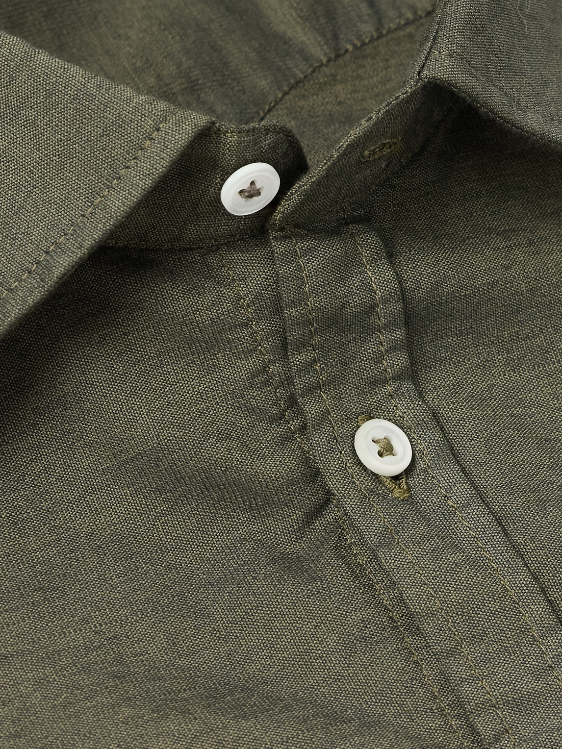 Massimo Alba Genova Cutaway-collar Cotton-chambray Shirt In Green