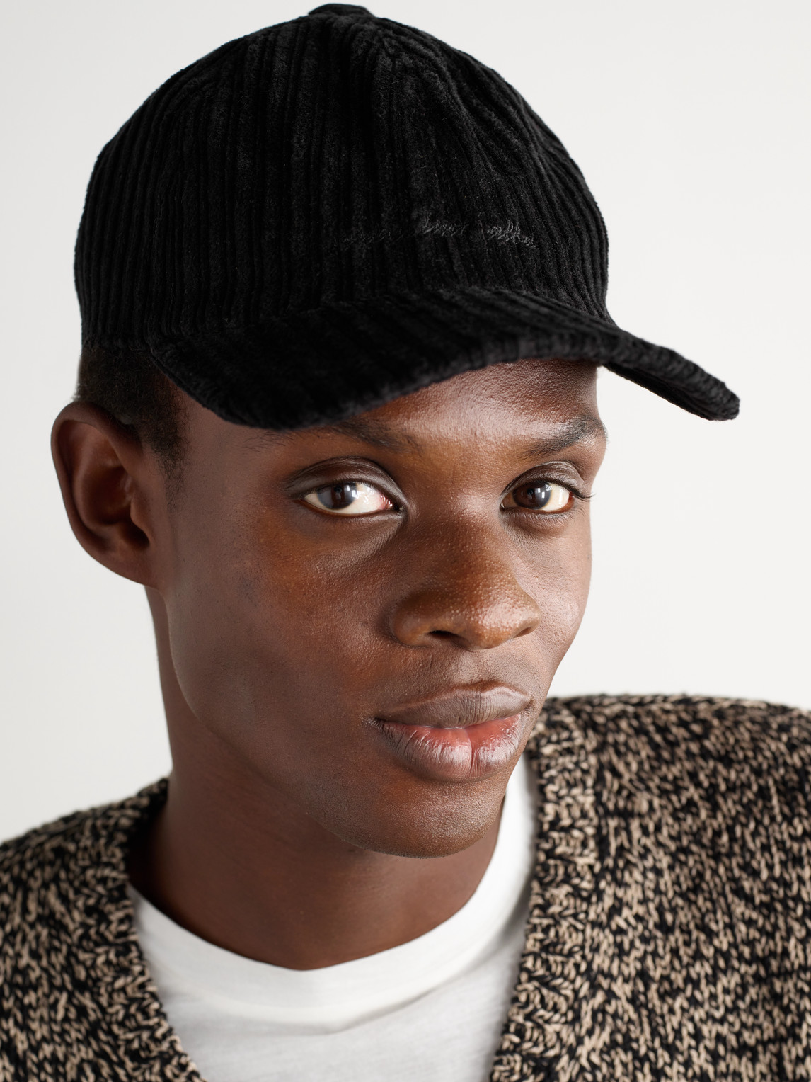 Massimo Alba Chance Logo-embroidered Cotton-blend Corduroy Baseball Cap In Black