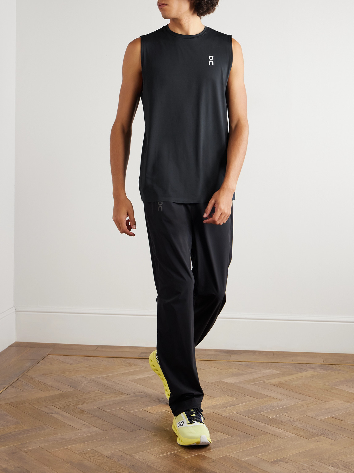 On Court Logo-print Recycled Stretch-jersey Tennis Tank Top In Black