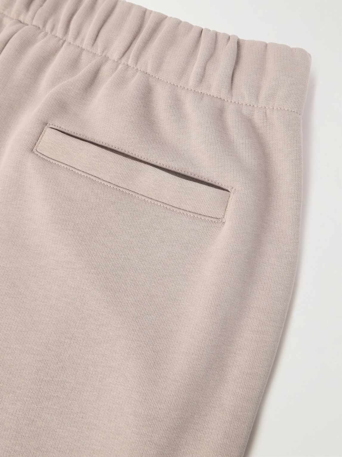 On Club Tapered Organic Cott-blend Jersey Sweatpants In Brown
