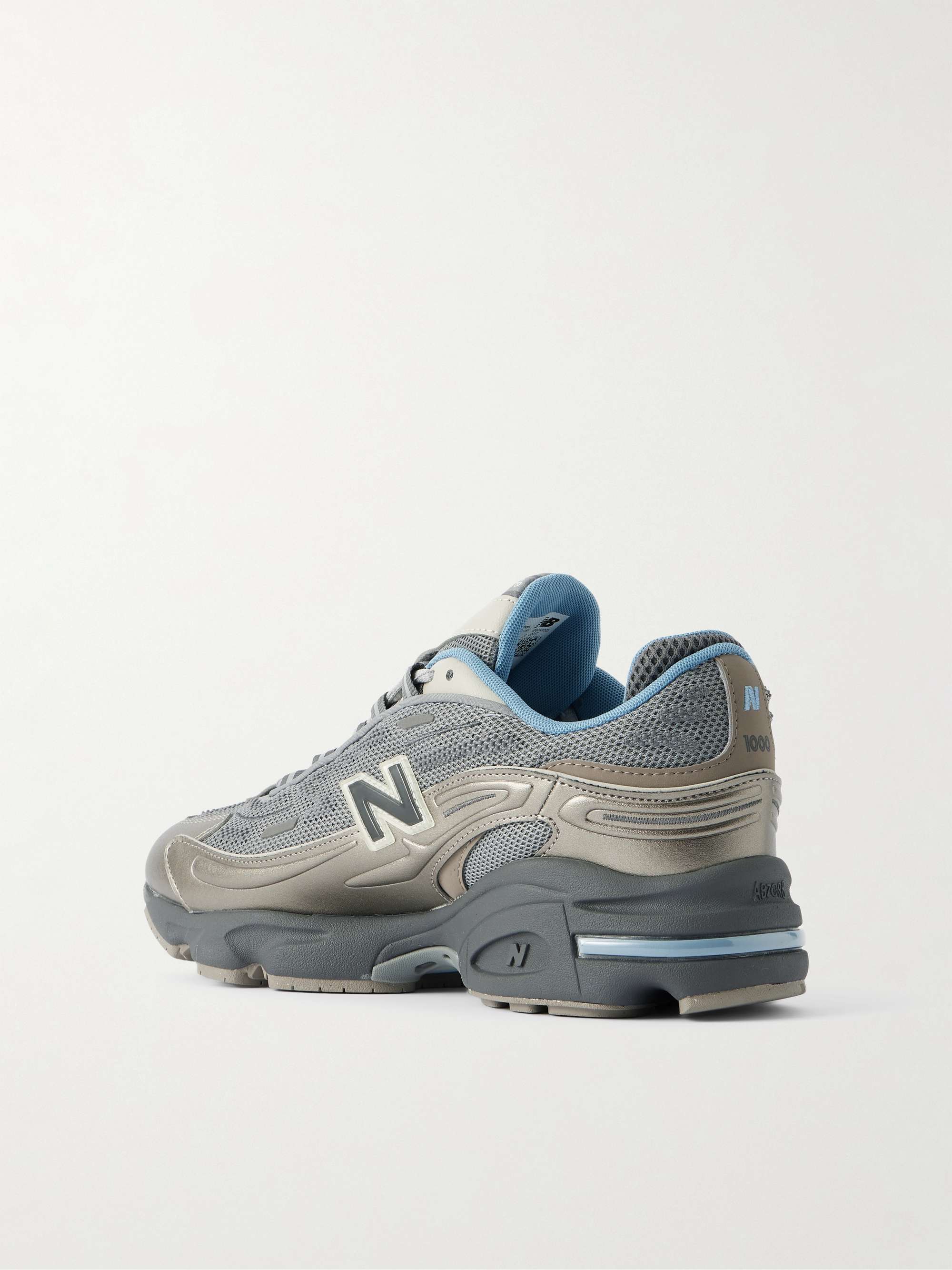 NEW BALANCE 