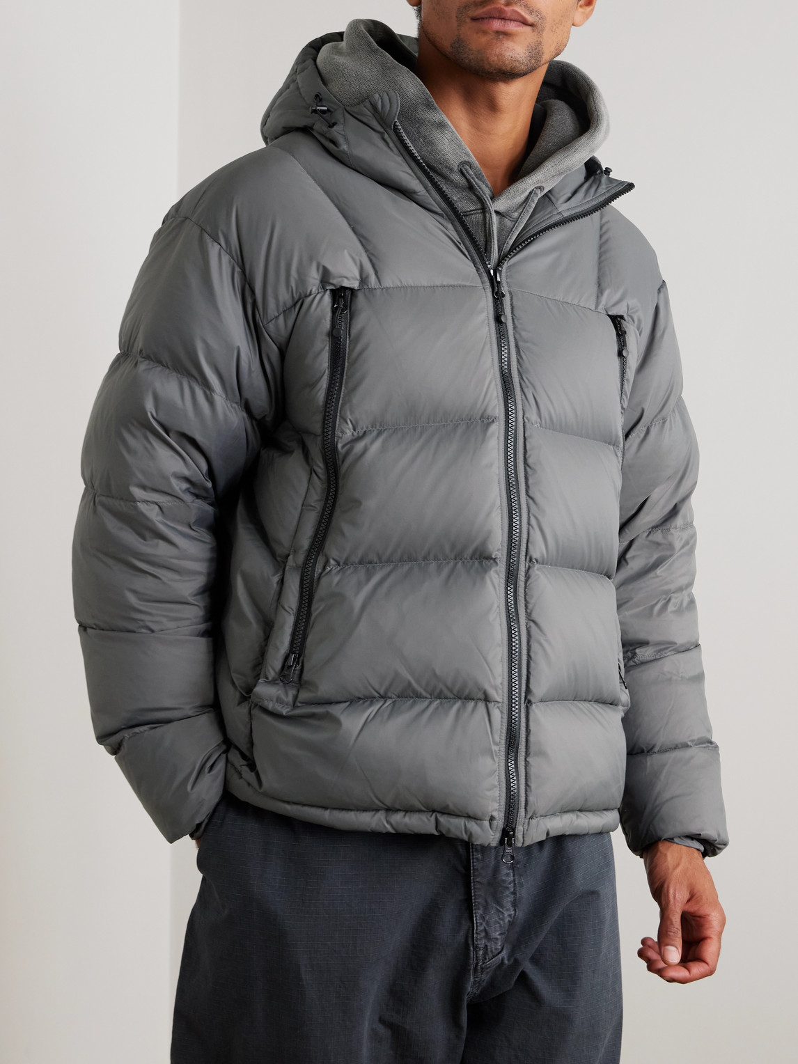  Frizmworks - Altavia Quilted Nylon Hooded Down Jacket - Men - Gray - S 