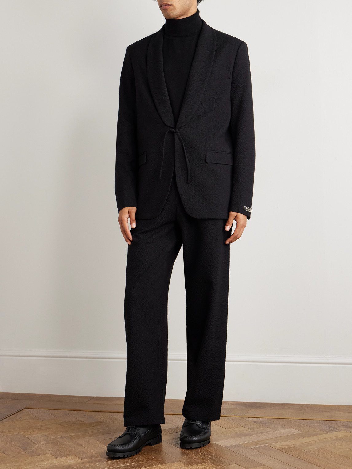 A Kind Of Guise Shinji Textured-woven Suit Jacket In Multi