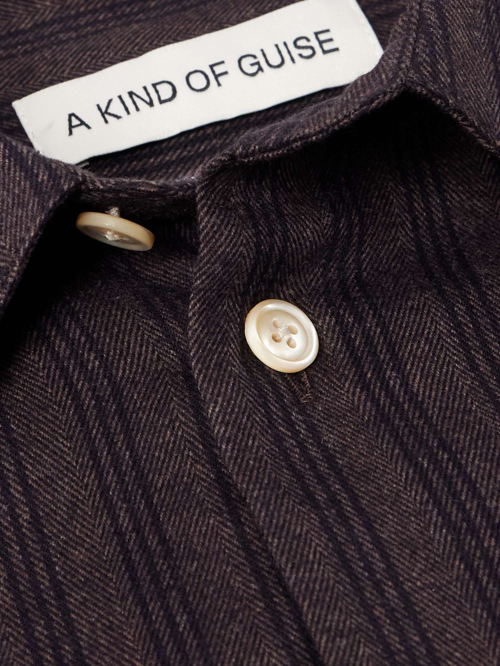 A KIND OF GUISE 