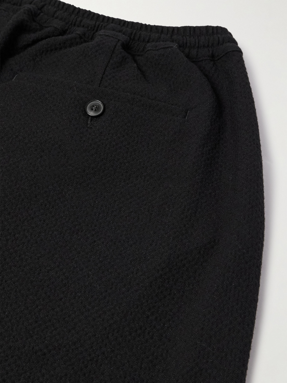 A Kind Of Guise Samurai Wide-leg Seersucker Drawstring Suit Trousers In Black