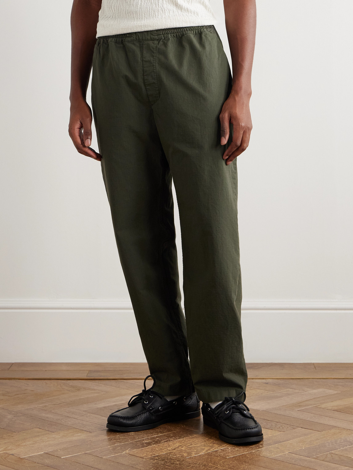 A Kind Of Guise Banasa Straight-leg Cotton-ripstop Trousers In Green