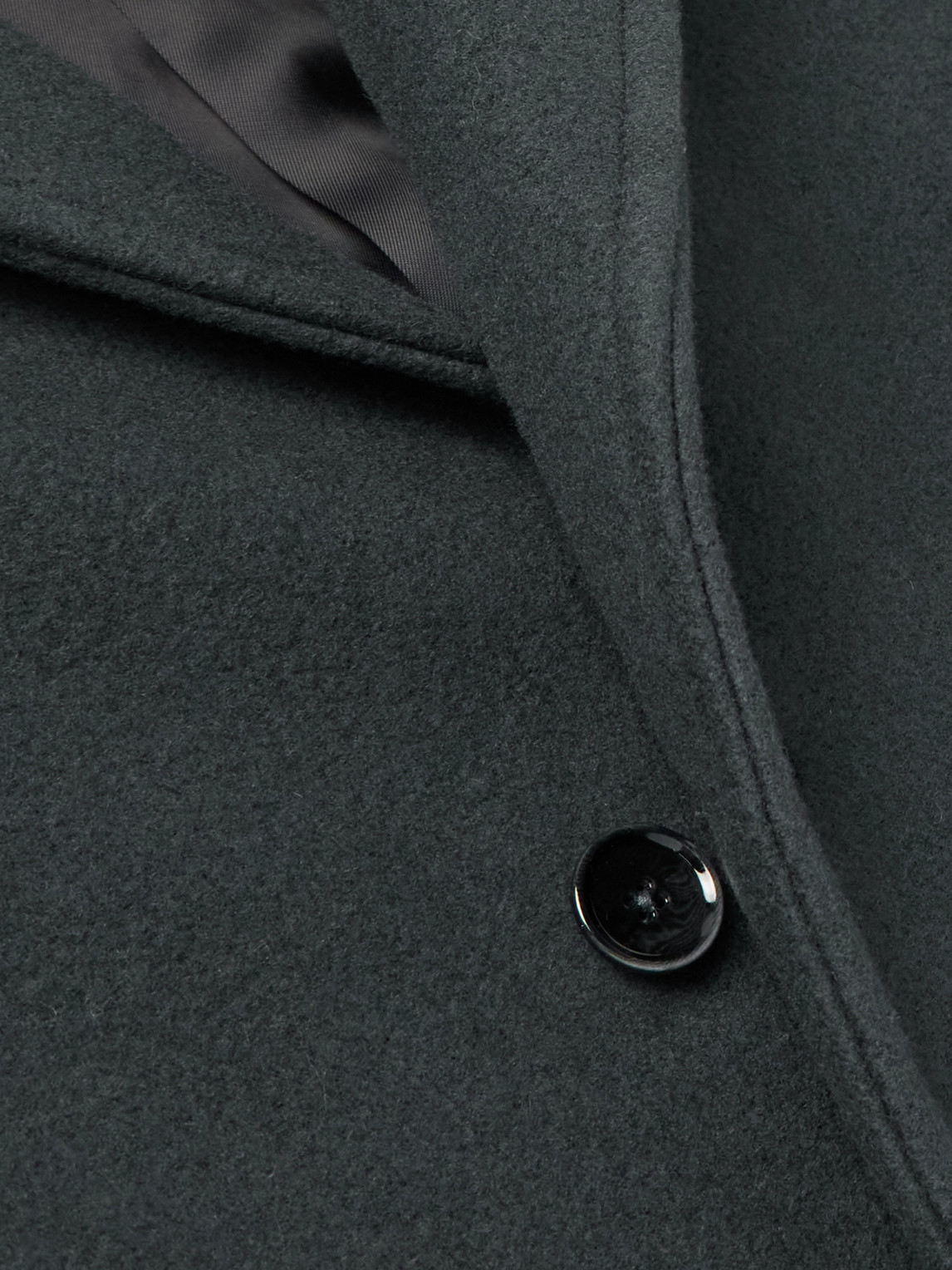 A Kind Of Guise Arban Wool And Cashmere-blend Coat In Green