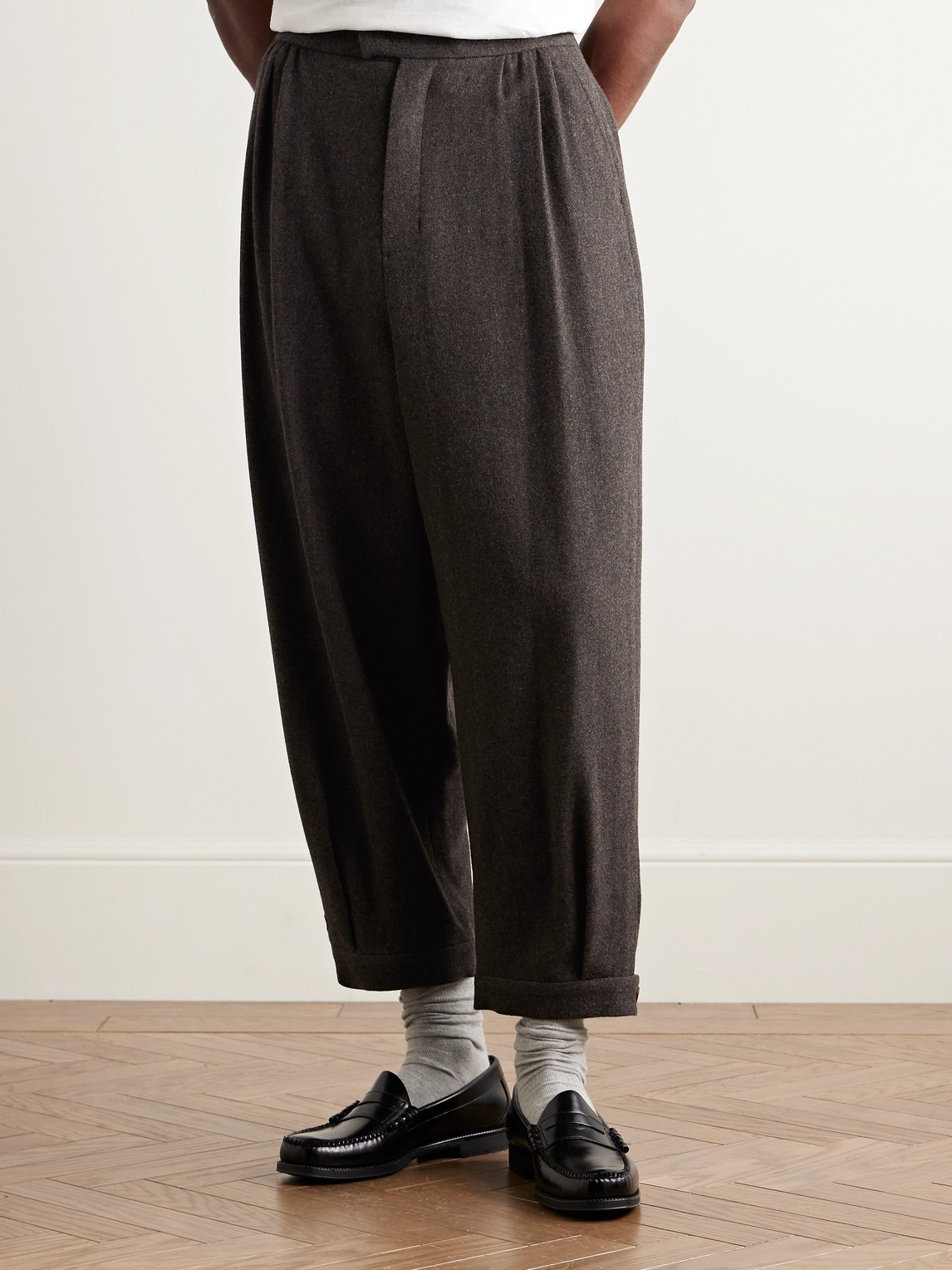 Amomento - Tapered Wool Trousers - Men - Brown - M 