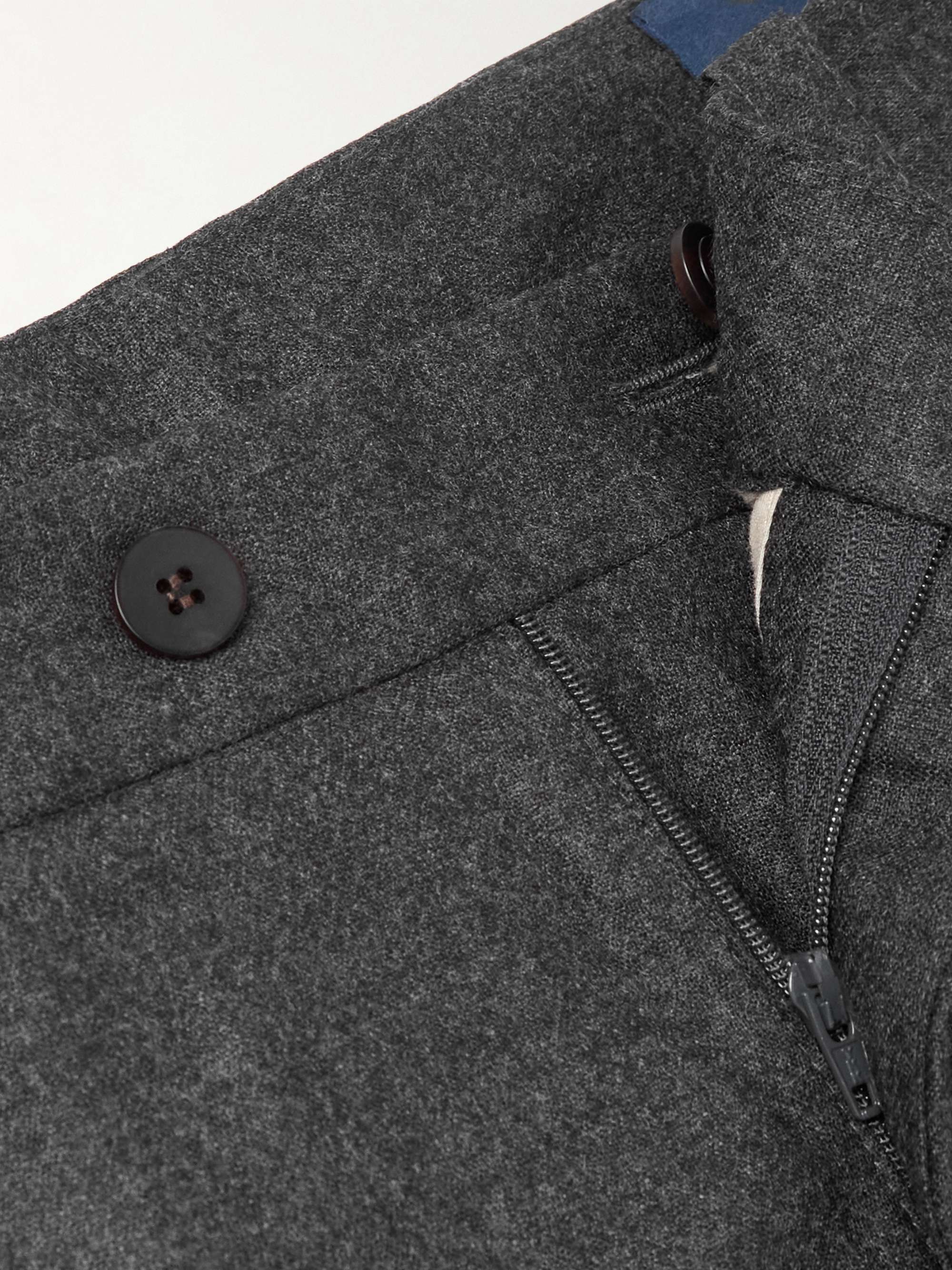 THOM SWEENEY 