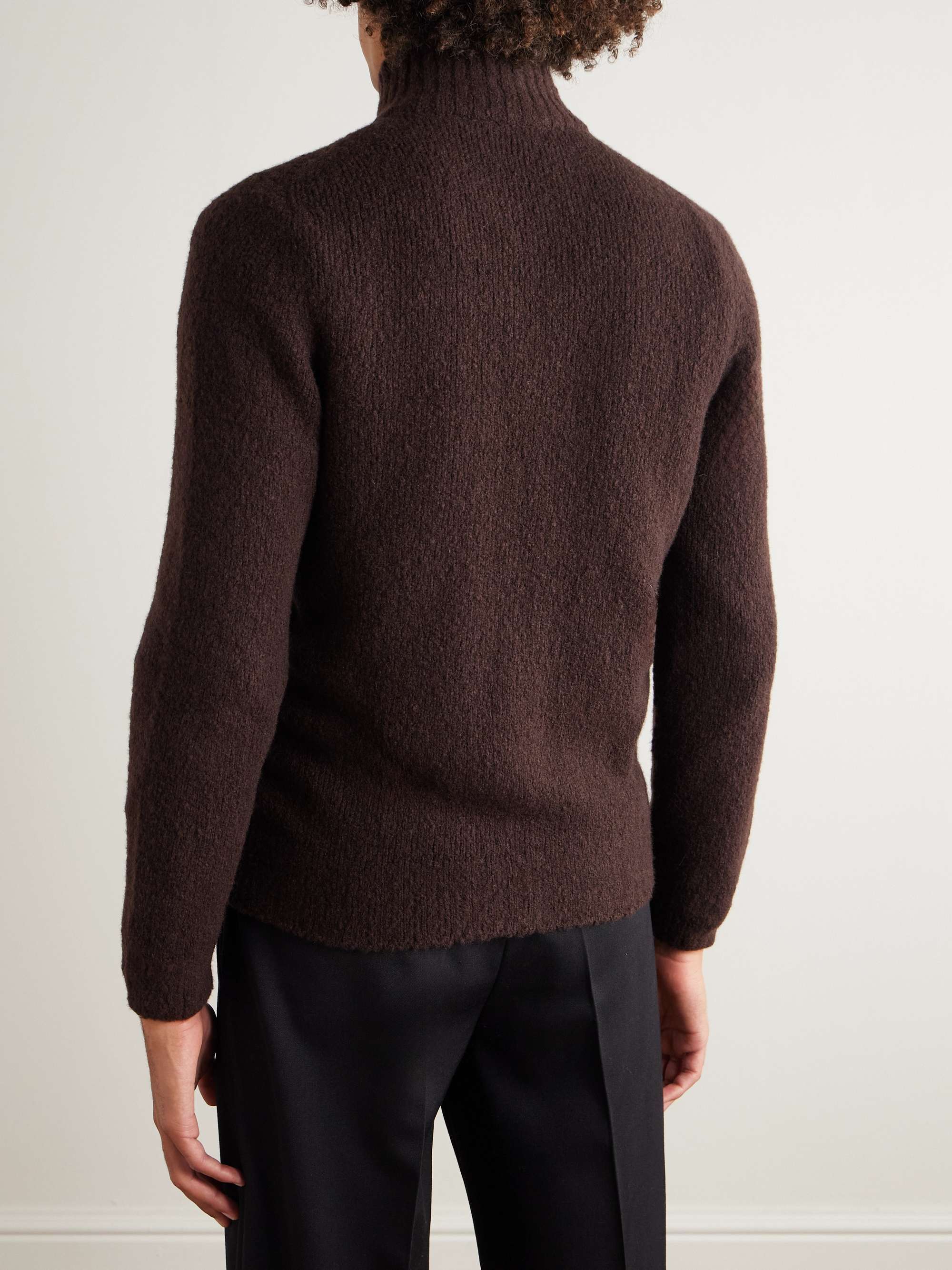 THOM SWEENEY 