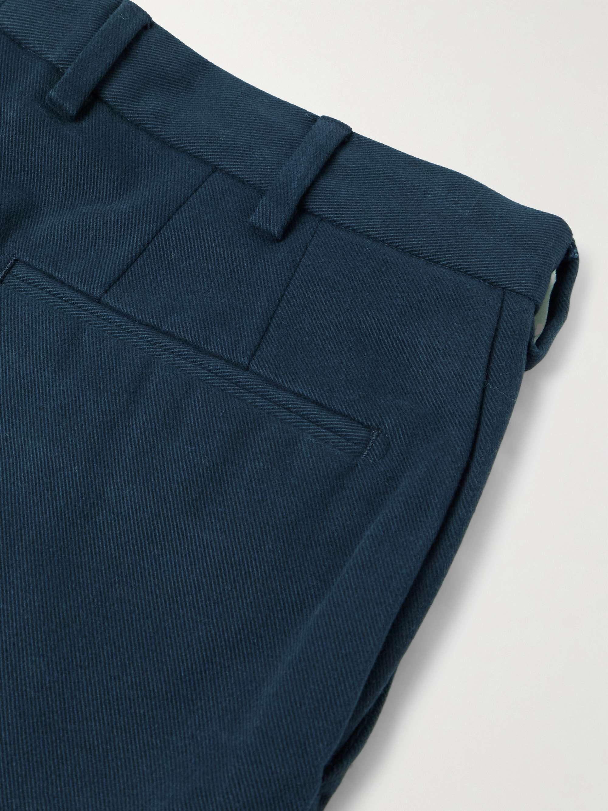 THOM SWEENEY 