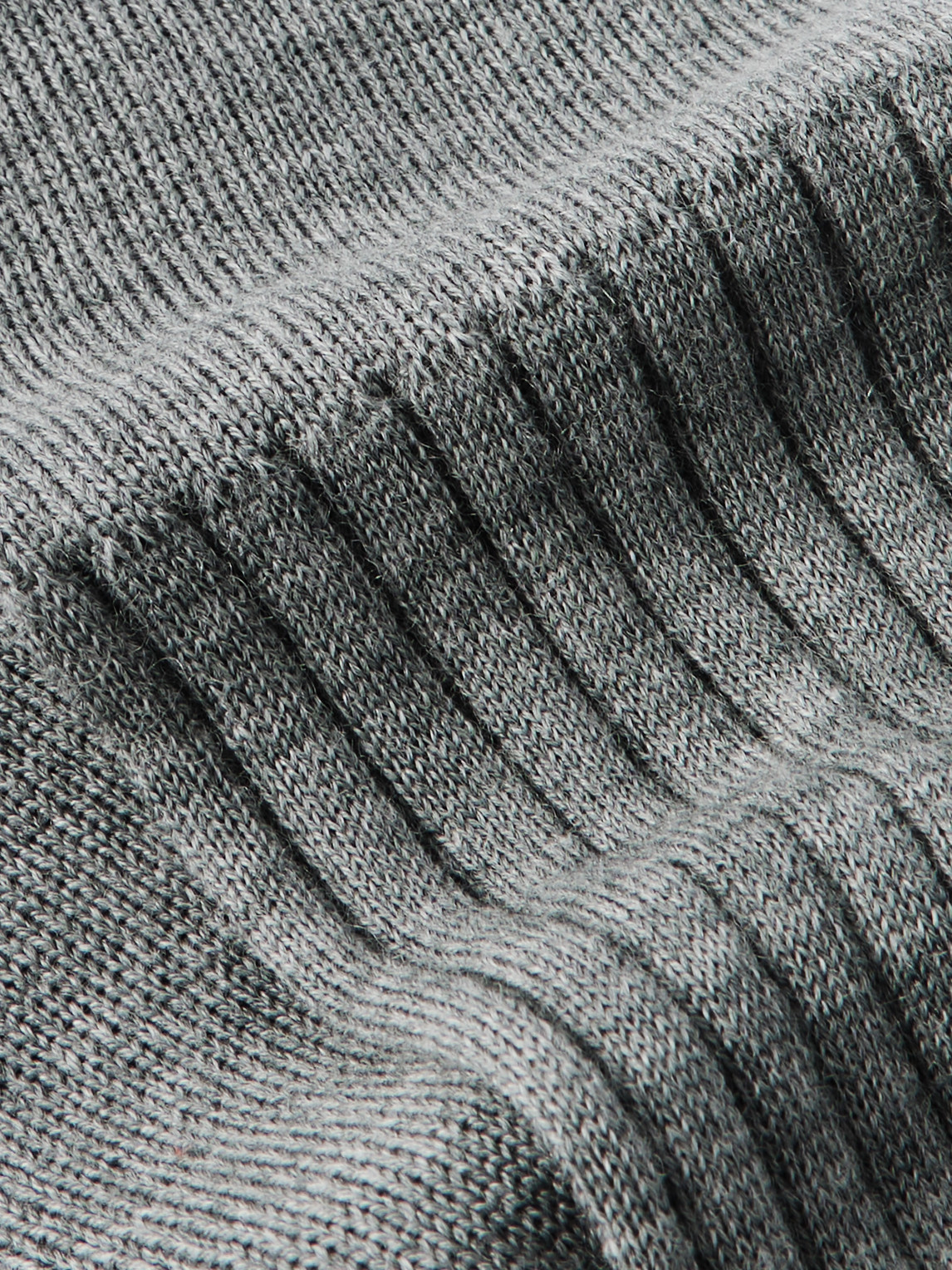 Brunello Cucinelli Ribbed Wool And Cashmere-blend Socks In Gray