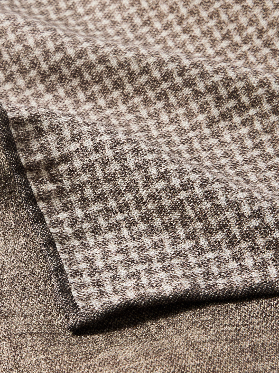 Brunello Cucinelli Checked Silk-jacquard Pocket Square In Gray