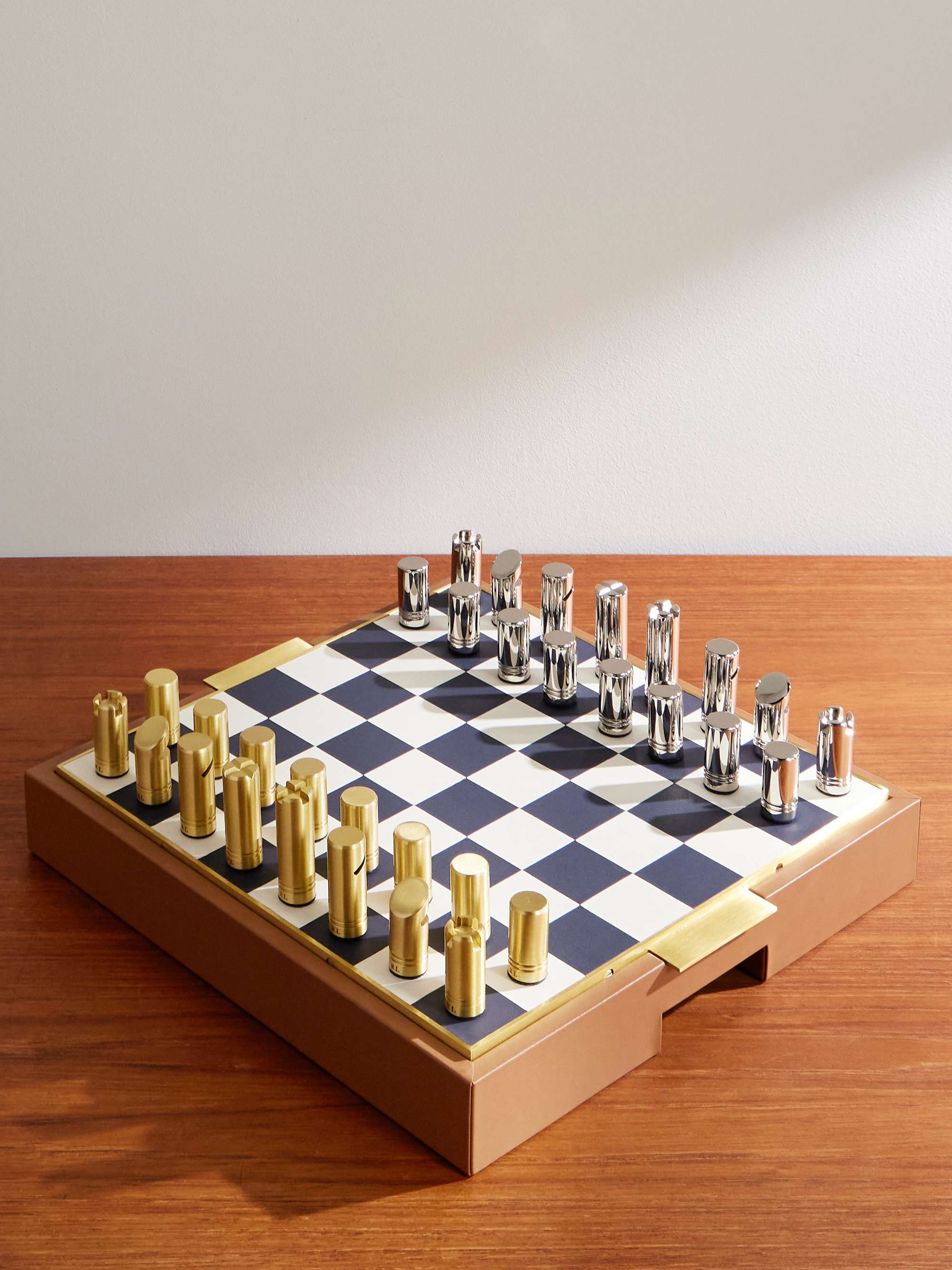 RALPH LAUREN HOME Fowler Leather Chess Set