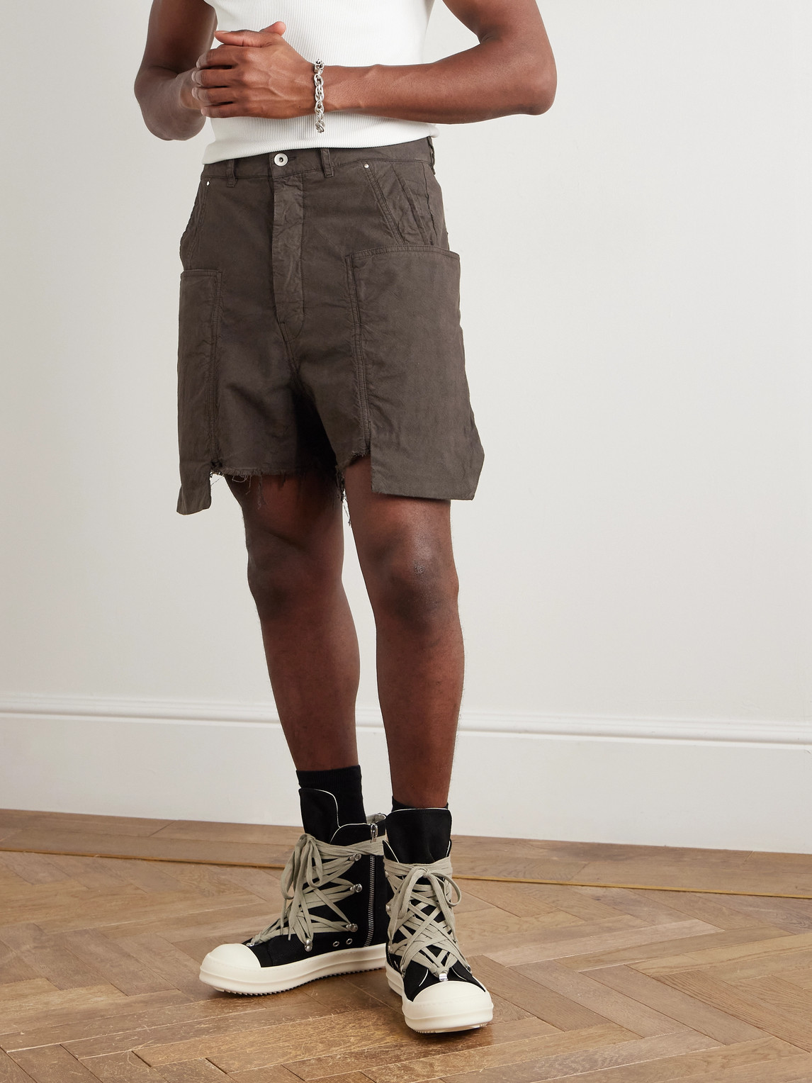 Rick Owens Drkshdw Stefan Straight-leg Distressed Cotton Cargo Shorts In Brown