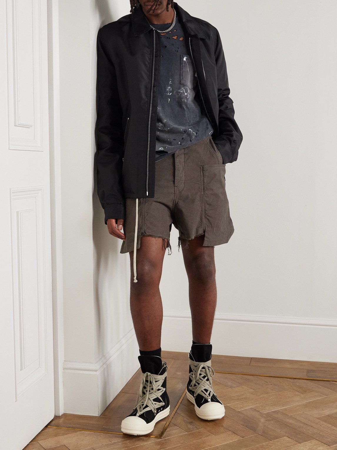 Rick Owens Drkshdw Stefan Straight-leg Distressed Cotton Cargo Shorts In Brown