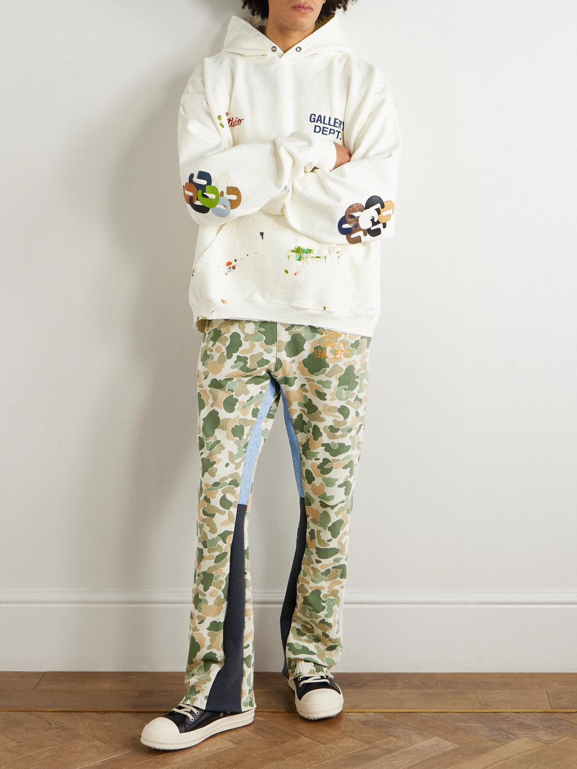 Gallery Dept. Flared Patchwork Camouflage And Logo-print Cotton-jersey Sweatpants In Multi