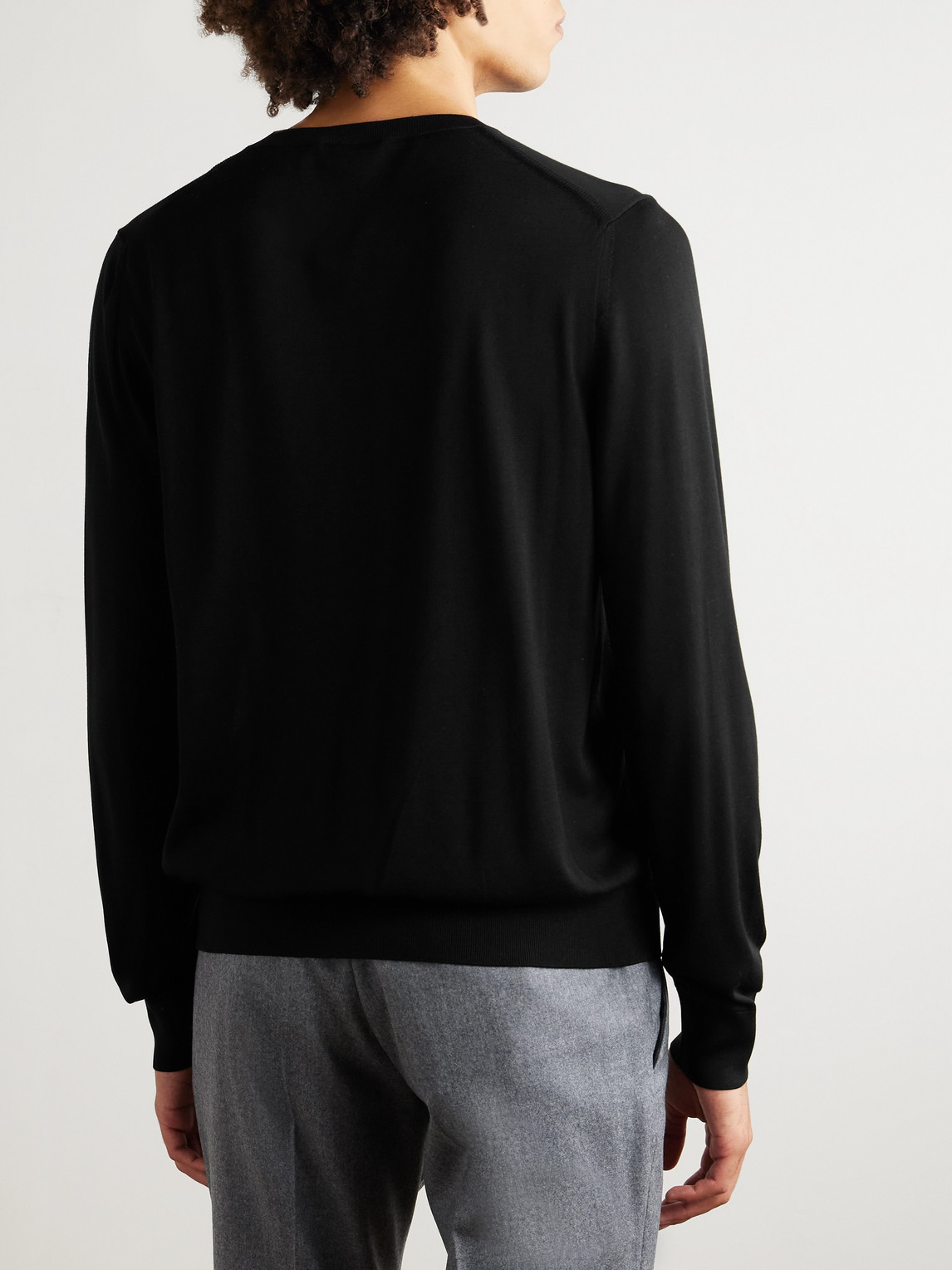 Tom Ford Fine Gauge Wool Knit Crewneck Sweater In Black