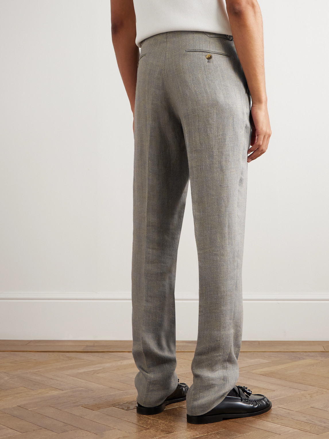 Ralph Lauren Gregory Tapered Herringbone Linen, Silk And Cotton-blend Trousers In Green