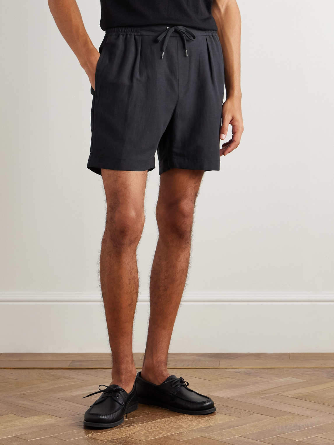 Ralph Lauren Dorest Straight-leg Pleated Silk And Linen-blend Drawstring Shorts In Black