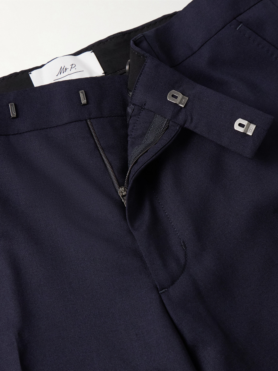 Mr P. - Phillip Slim-Fit