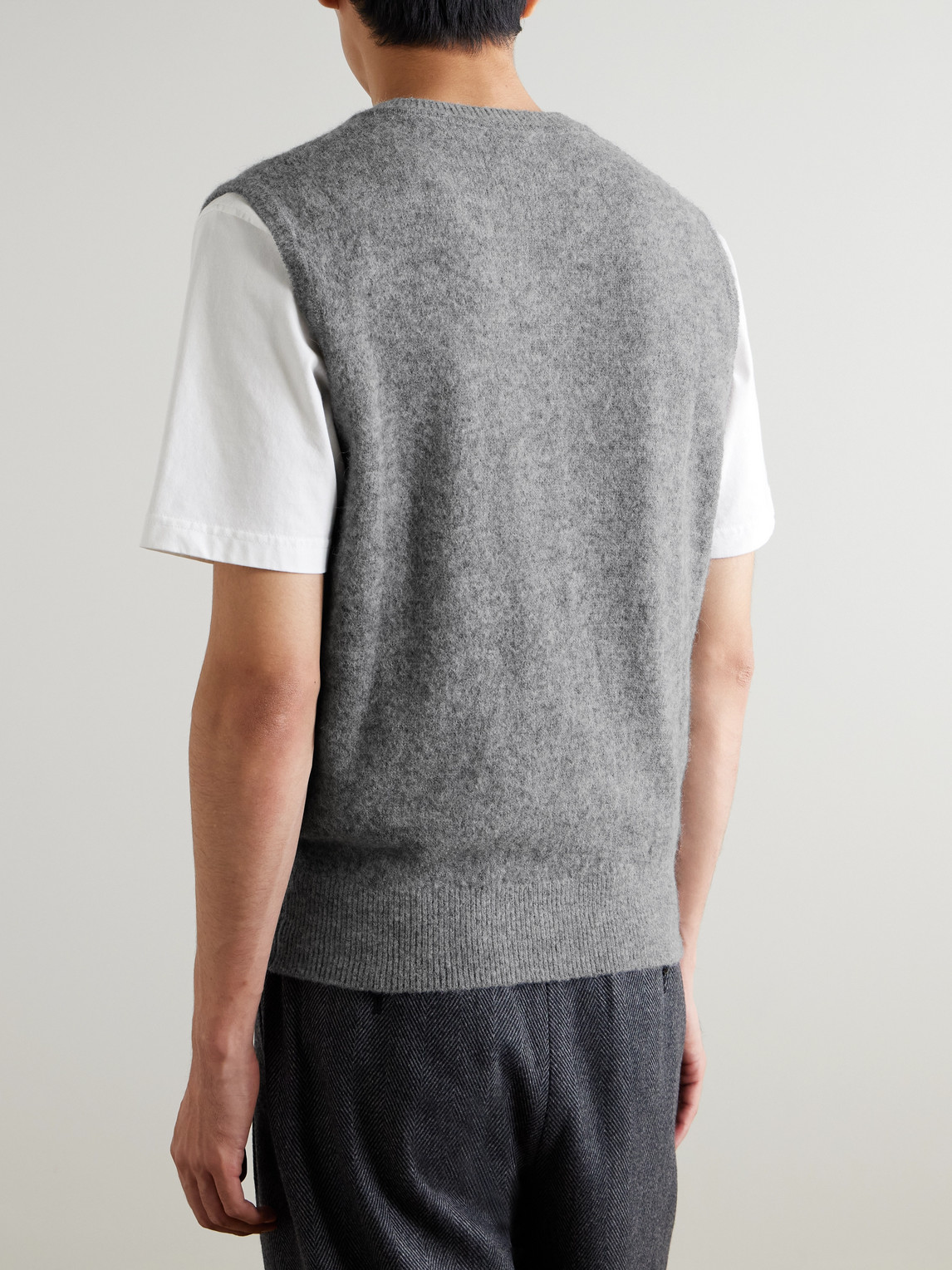 Oliver Spencer Graves Knitted Sweater Vest In Gray