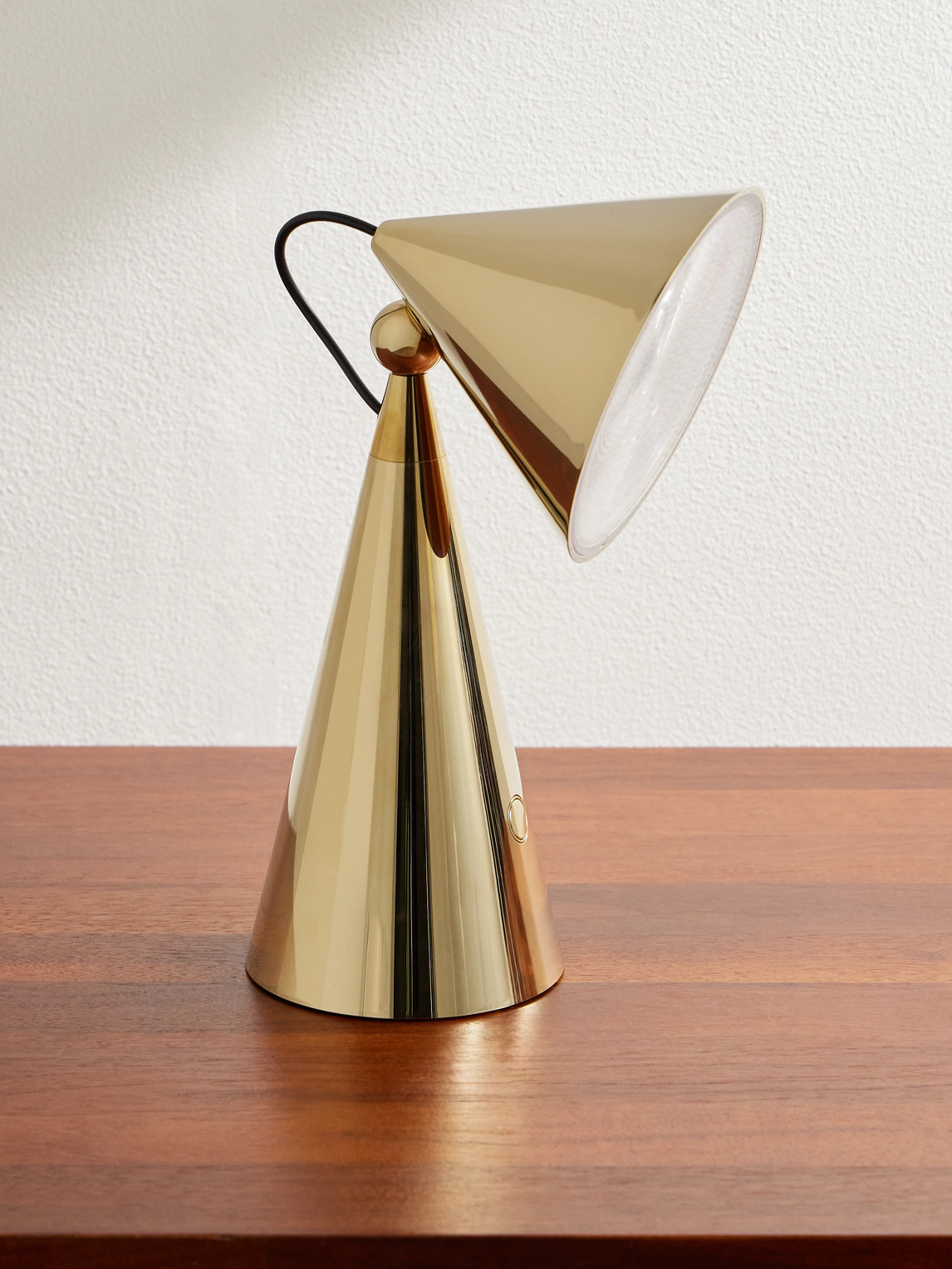 Pose Portable Gold-Tone Lamp
