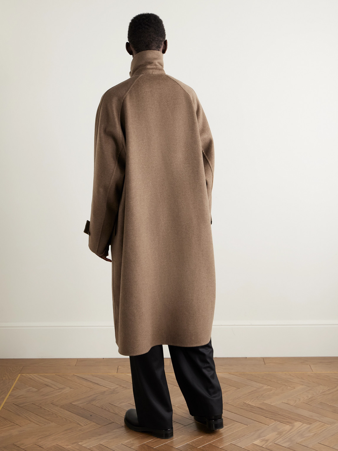 The Row Kenet Oversized Cashmere And Virgin Wool-blend Coat In Brown