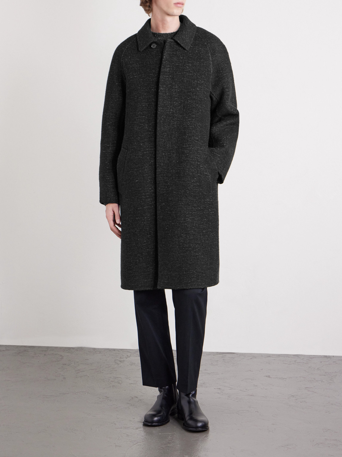 The Row Zomo Virgin Wool-blend Coat In Black