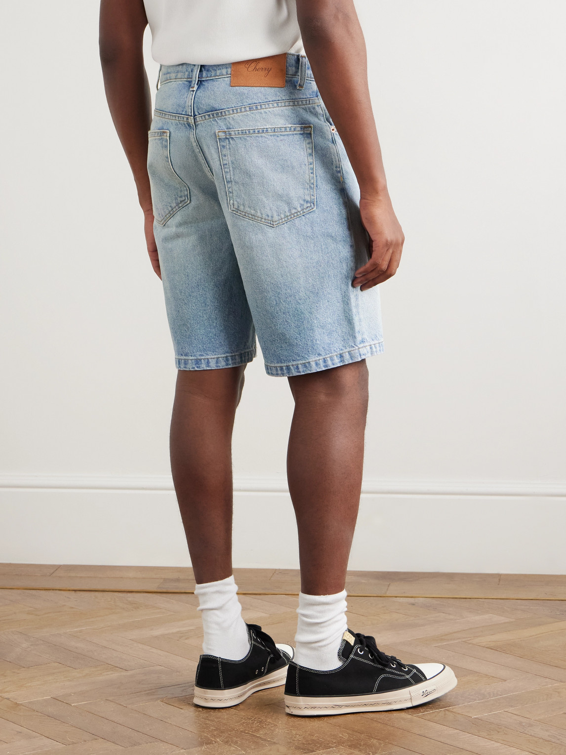 Cherry Los Angeles Straight-leg Denim Shorts In Blue