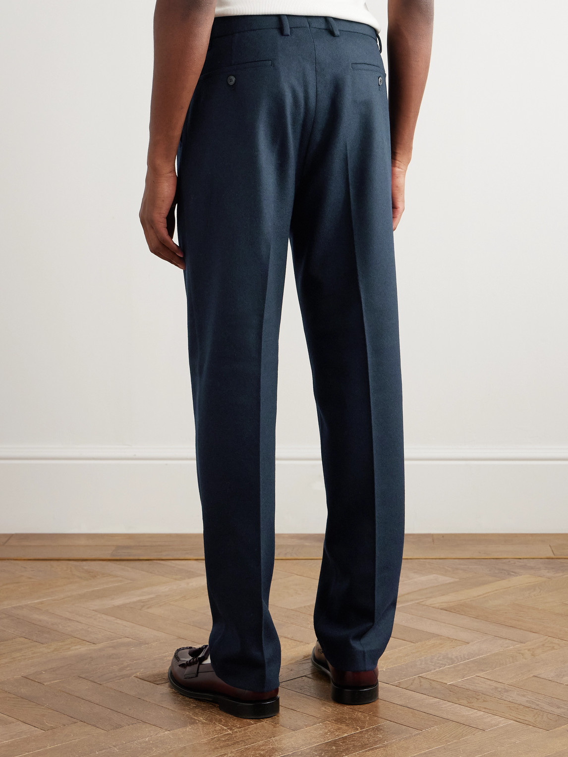 Sunspel Boiled Straight-leg Pleated Wool Suit Trousers In Blue