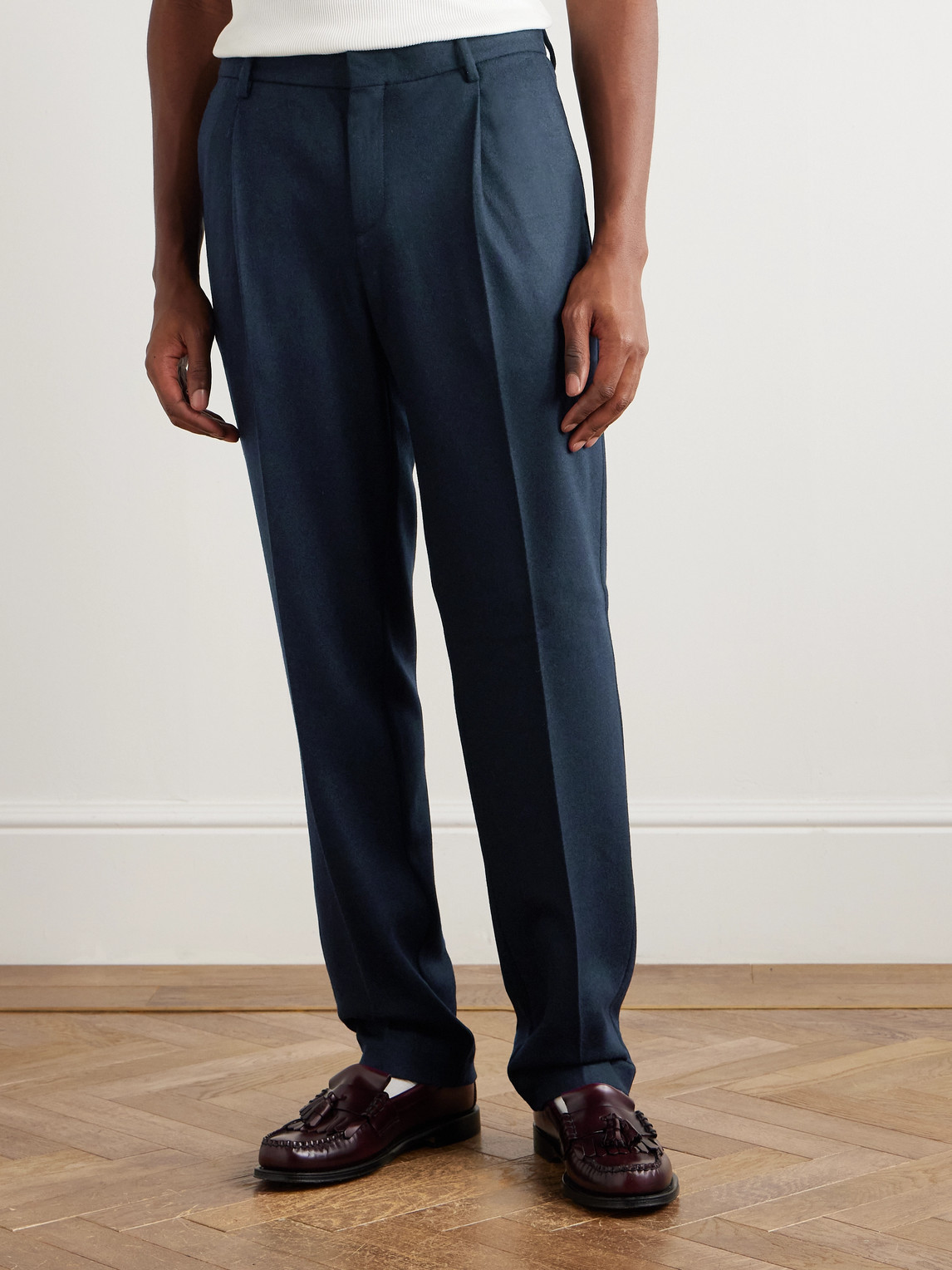 Sunspel Boiled Straight-leg Pleated Wool Suit Trousers In Blue