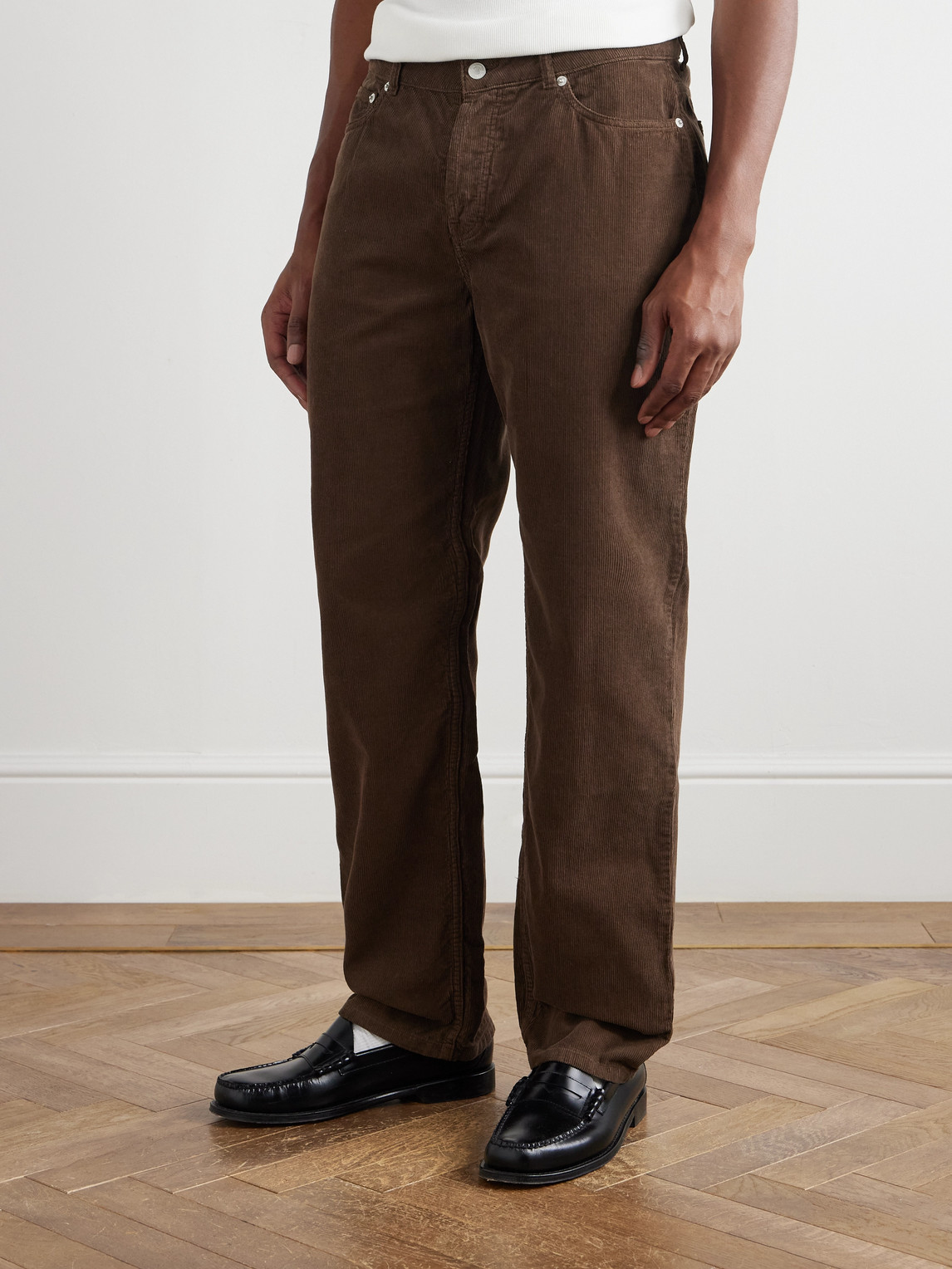 Officine Generale James Slim-fit Straight-leg Cotton-corduroy Trousers In Green