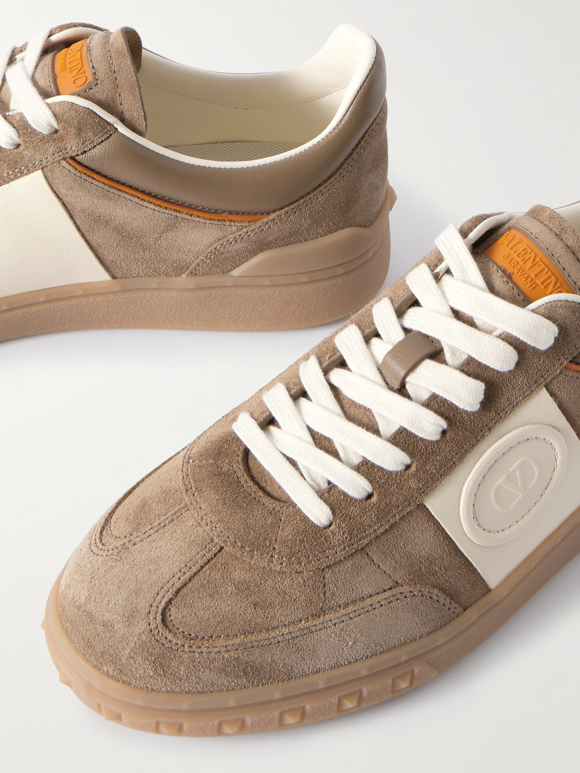 Valentino Upvillage Low-top Sneakers In Brown