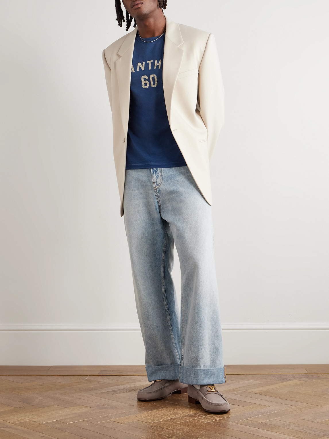 Valentino Crew Neck Graphic And Text Design