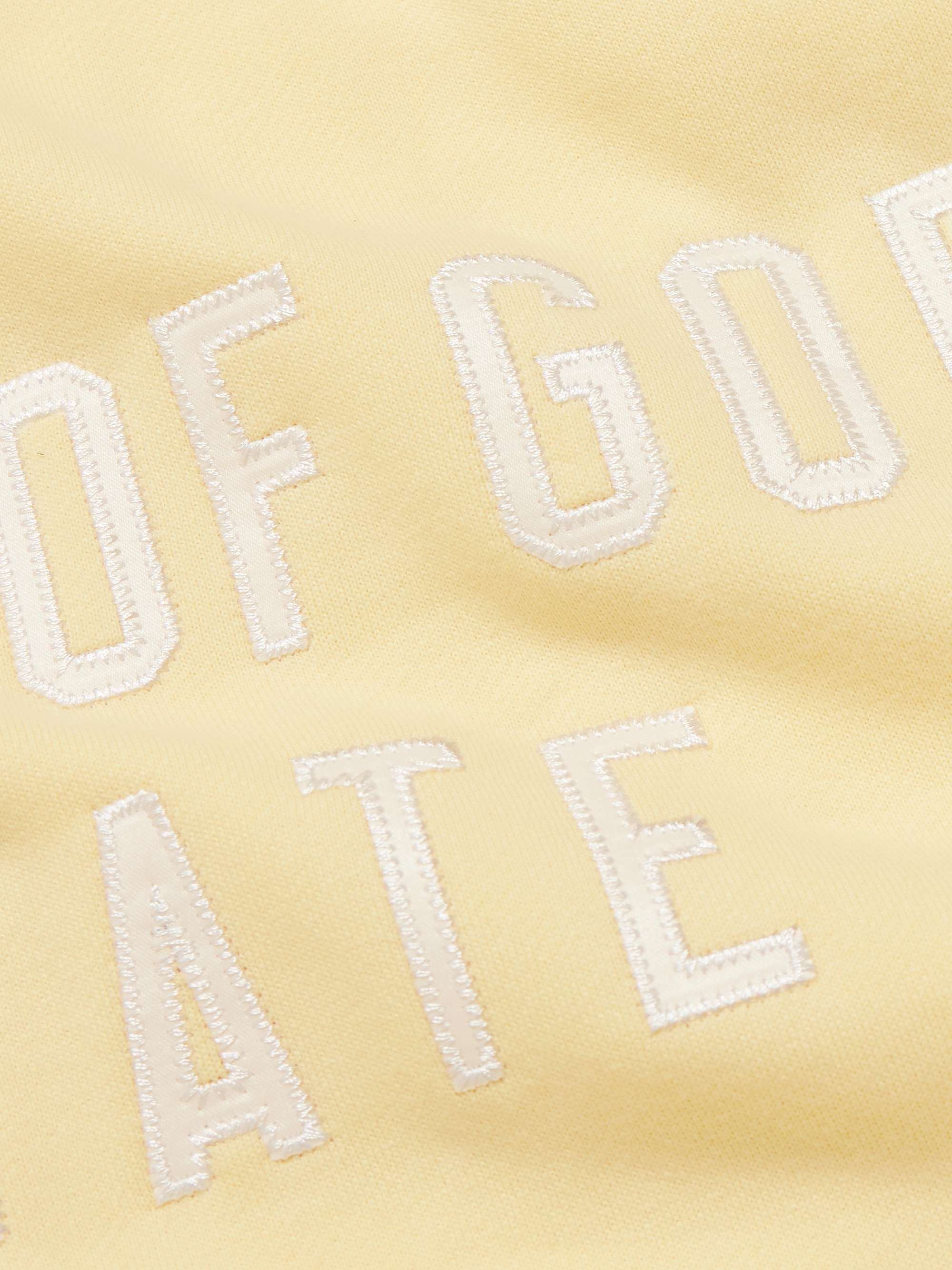 FEAR OF GOD ESSENTIALS 