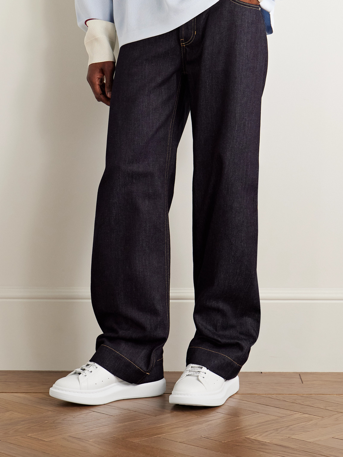 Alexander Mcqueen Exaggerated-sole Leather Sneakers