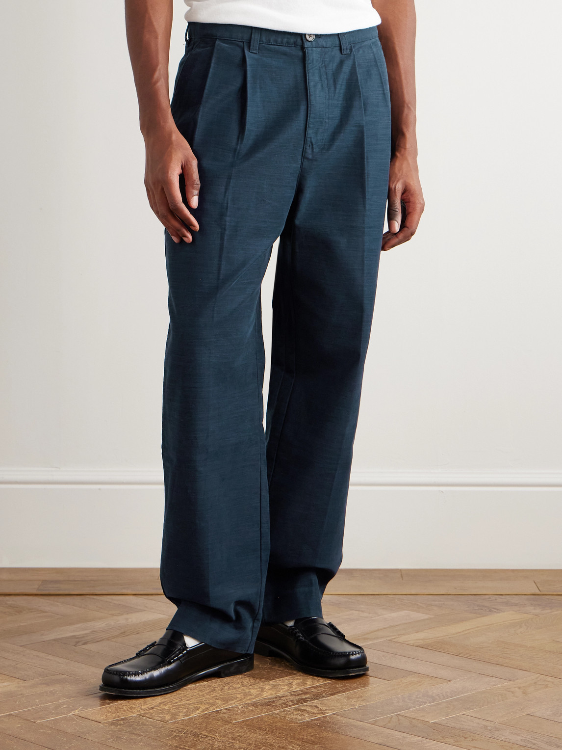 Aimé Leon Dore Straight-leg Pleated Cotton-sateen Trousers In Blue