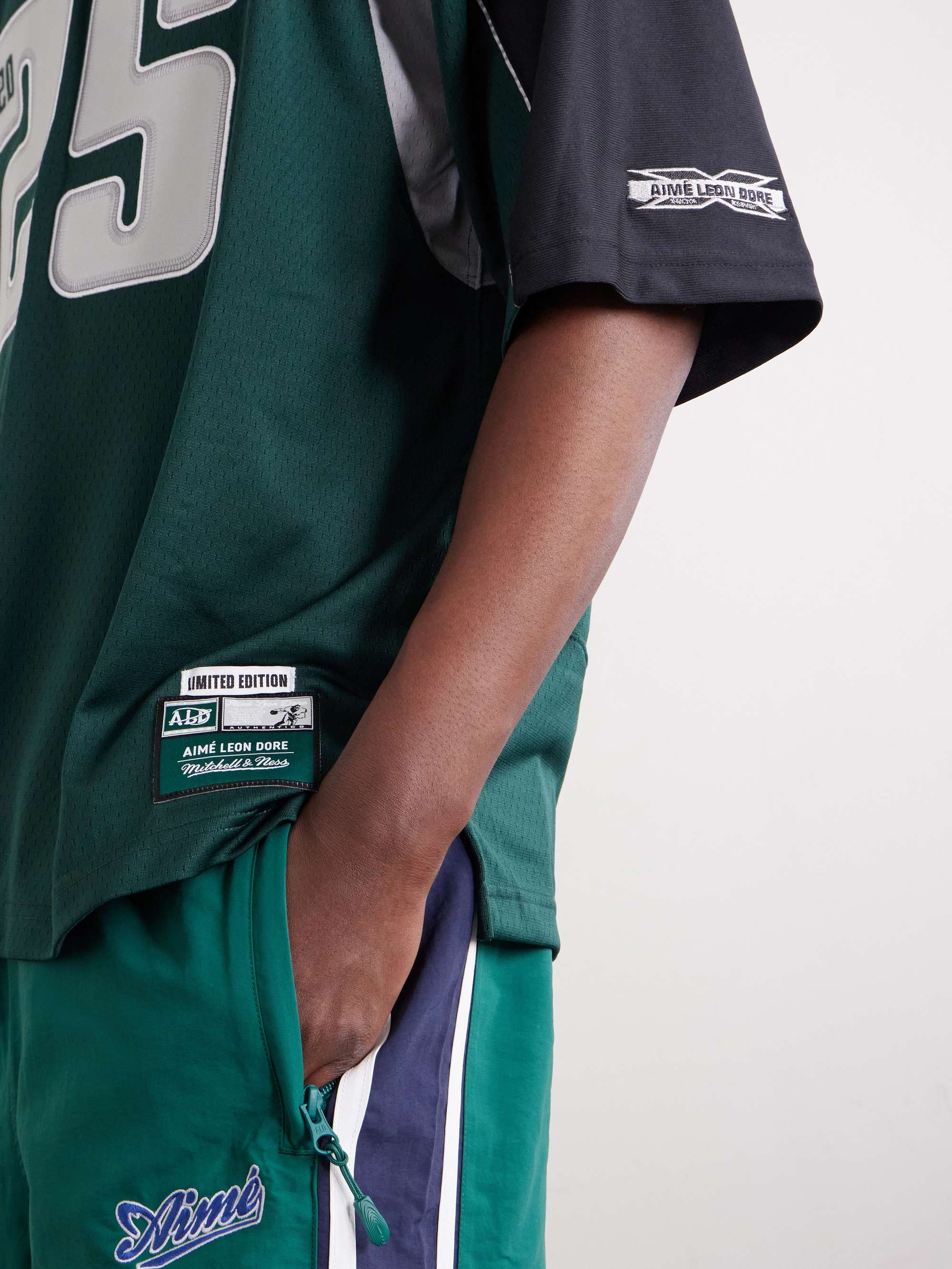 AIMÉ LEON DORE + Mitchell & Ness Oversized Appliquéd Jersey T
