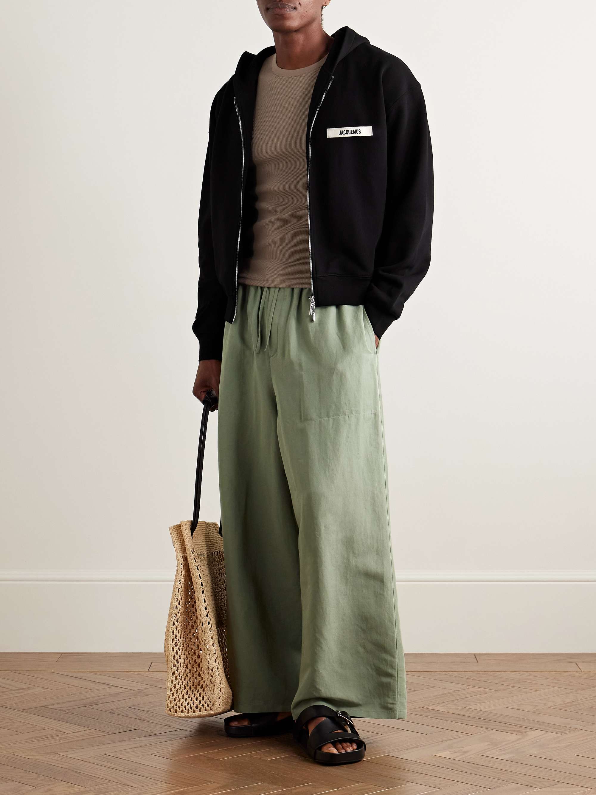 JACQUEMUS 